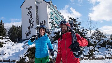 Skifahrer am Best Western Ahorn Hotel Oberwiesenthal