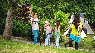 ahorn-waldhotel-altenberg-wandern-familie