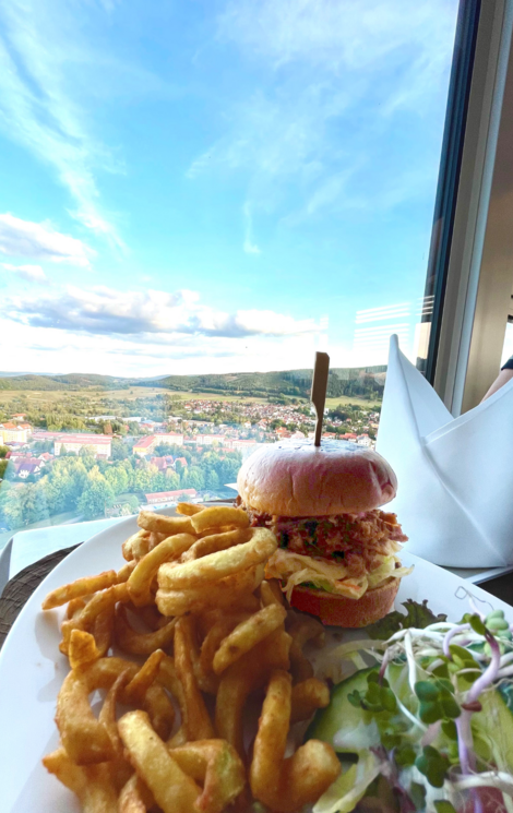 ahorn-berghotel-friedrichroda-burger