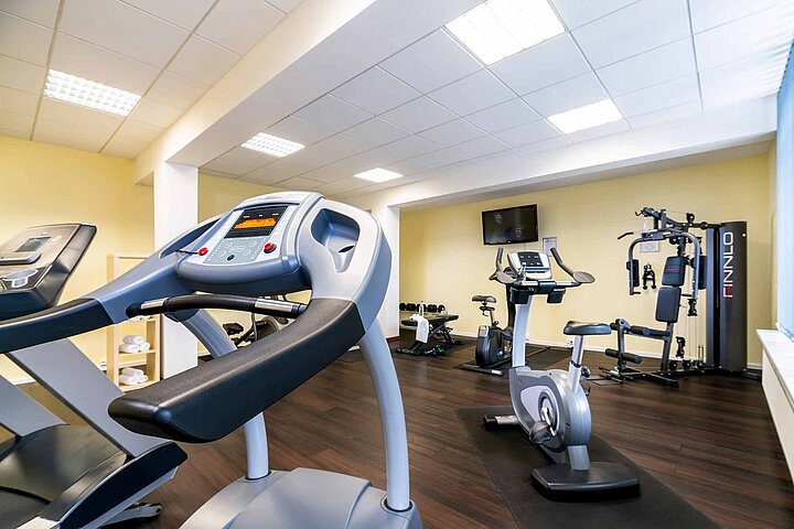 Workout im Fitnessraum Oberwiesenthal Workout im Fitnessraum Oberwiesenthal