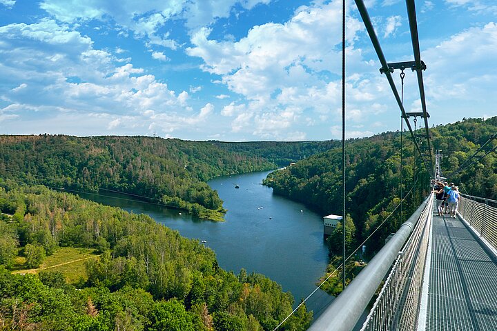 Titan-RT-Haengeseilbruecke