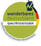 logo_qualitaetsgastgeber_unterkunft-wanderbares-deutschland